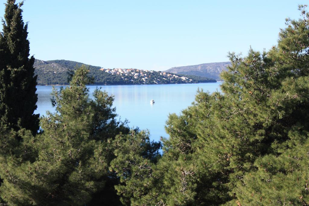Andrea Apartments Trogir Bagian luar foto