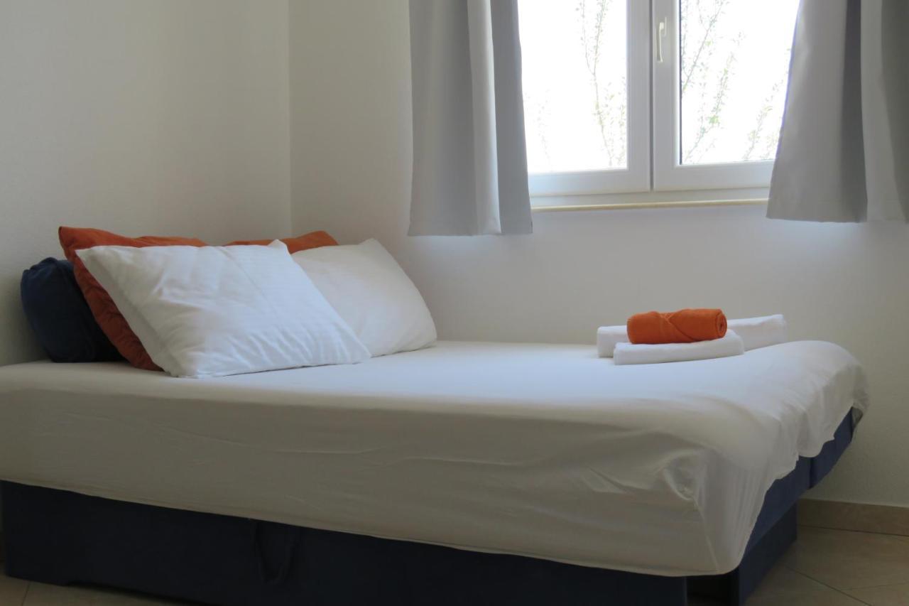 Andrea Apartments Trogir Bagian luar foto