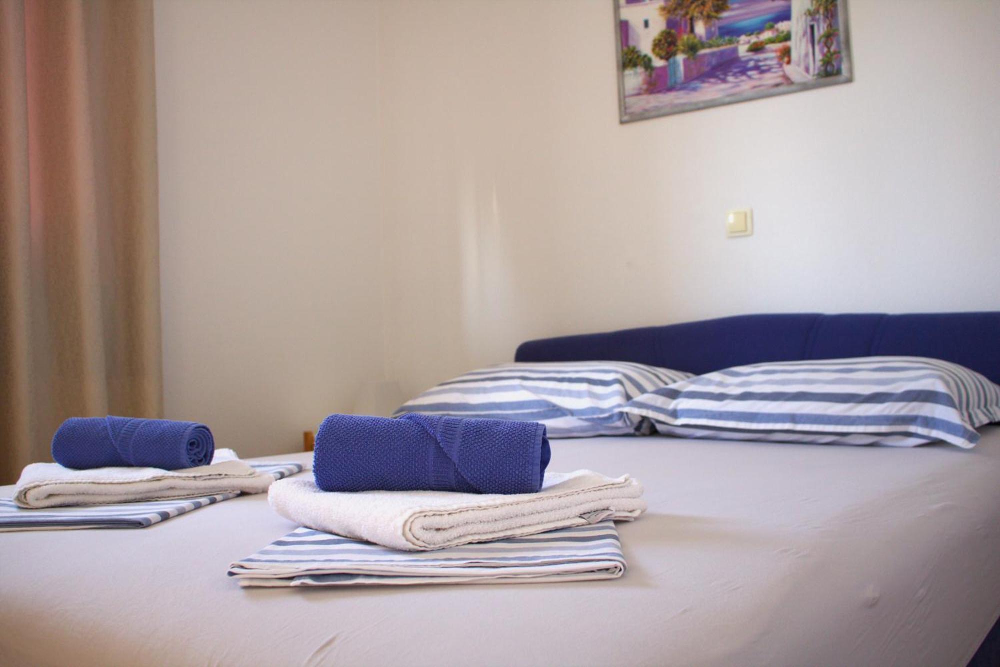 Andrea Apartments Trogir Bagian luar foto