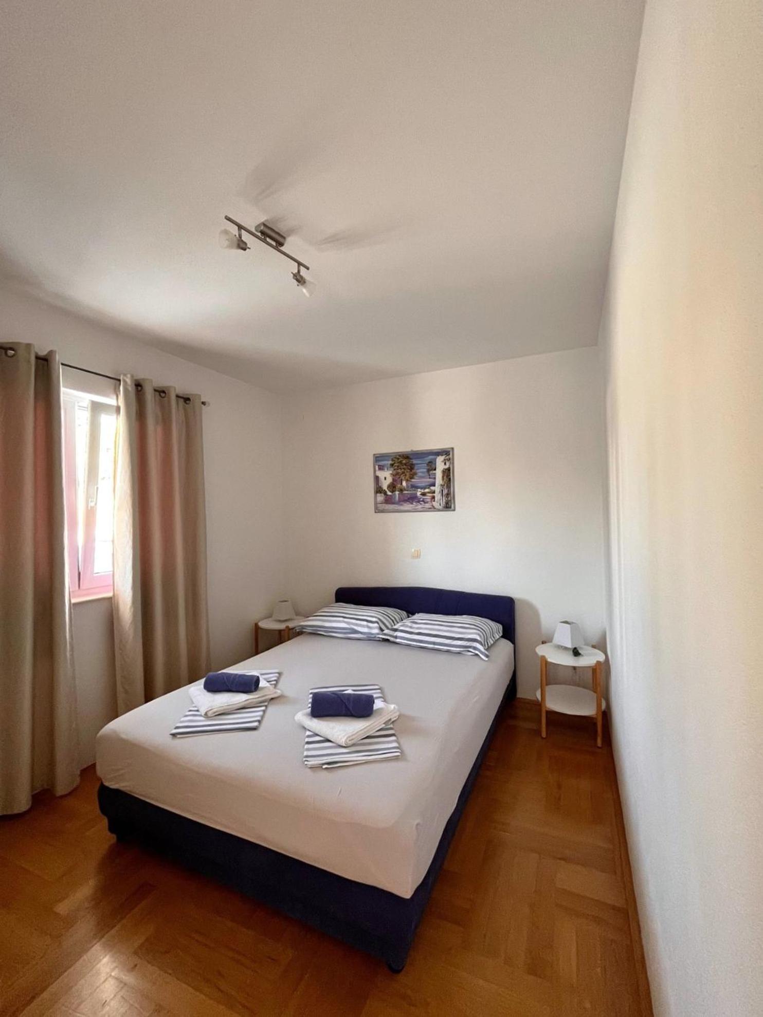 Andrea Apartments Trogir Bagian luar foto