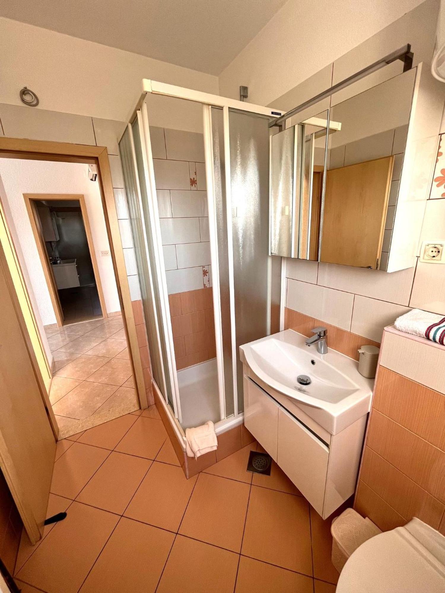 Andrea Apartments Trogir Bagian luar foto