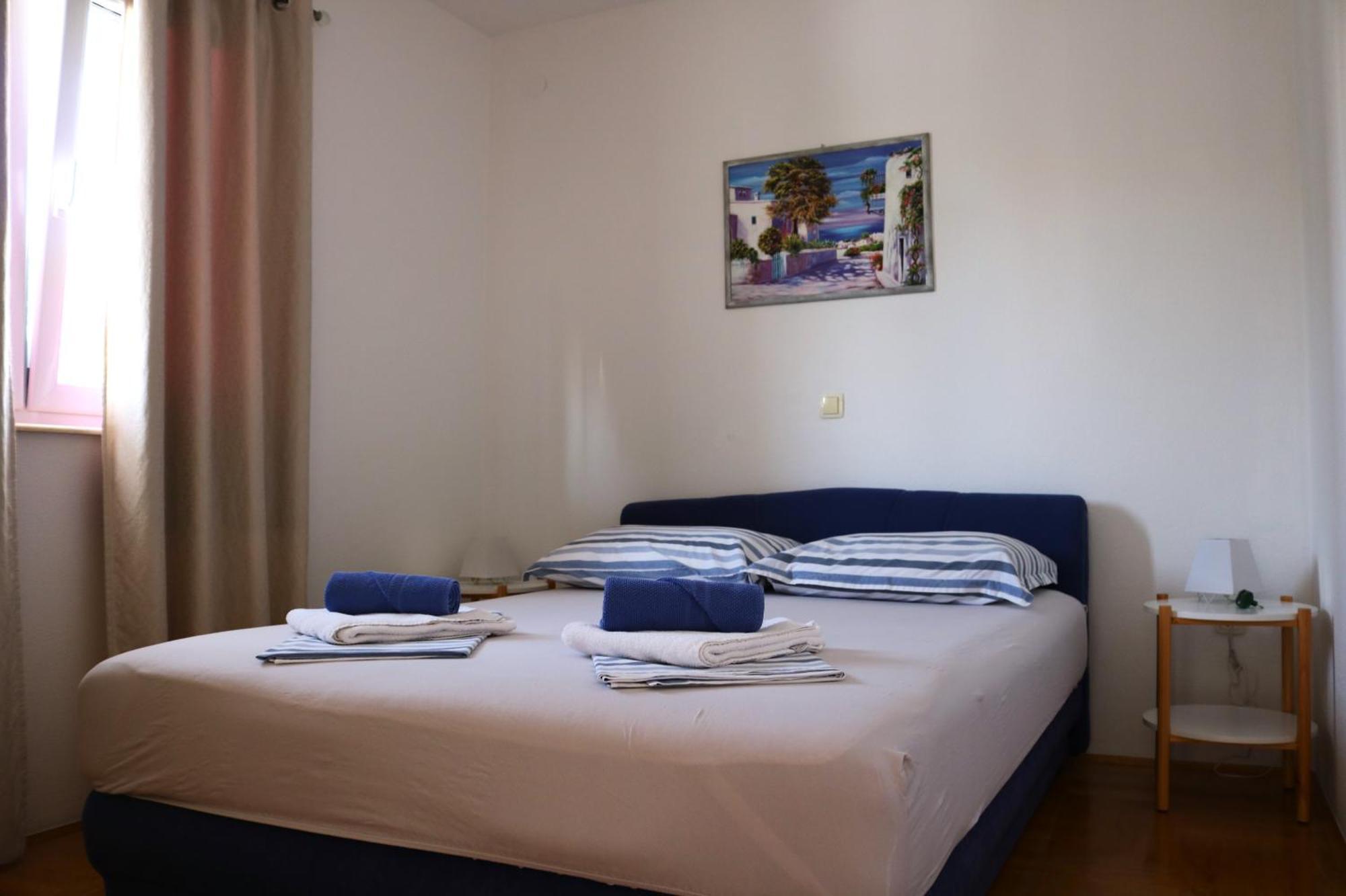 Andrea Apartments Trogir Bagian luar foto