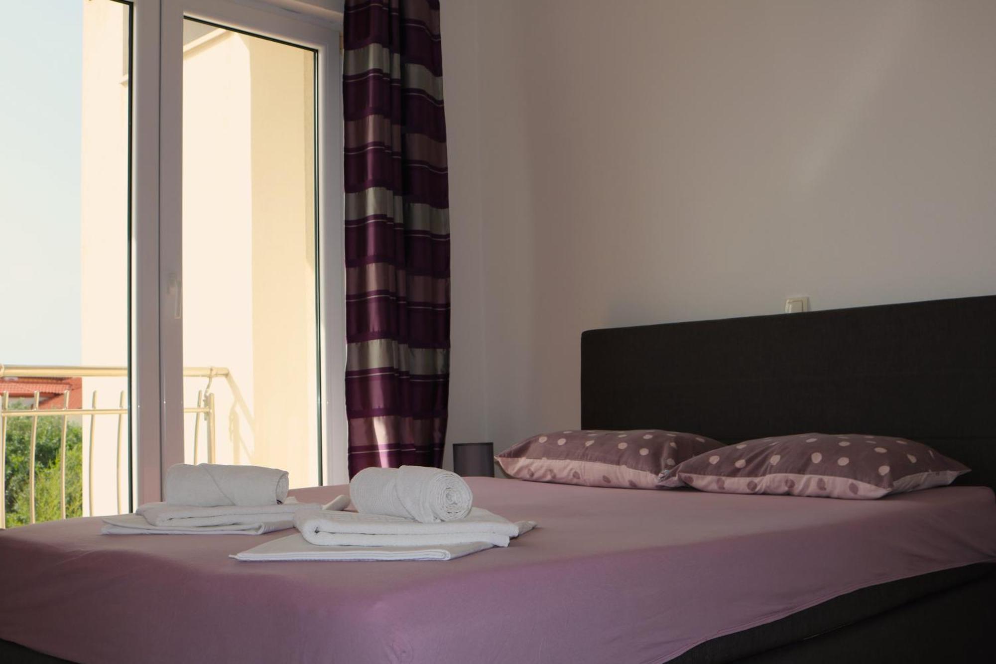 Andrea Apartments Trogir Bagian luar foto